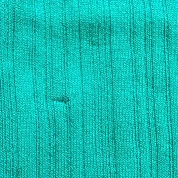 Green Top - Picture 5 of 7